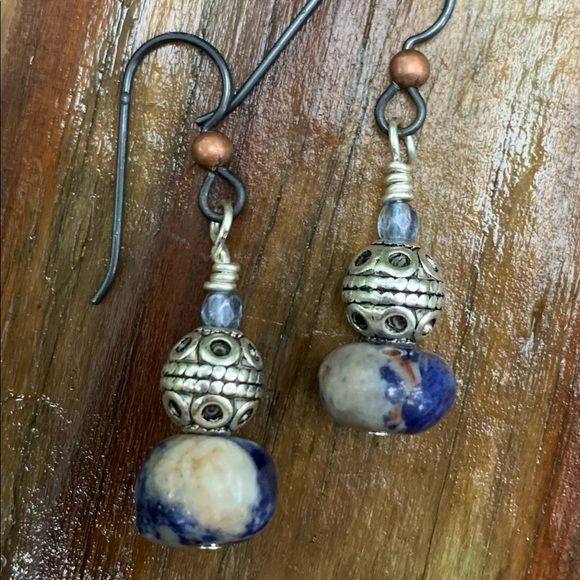 4 in stock.Sunset Sodalite/Tanzanite/s Balll - Picture 3 of 10